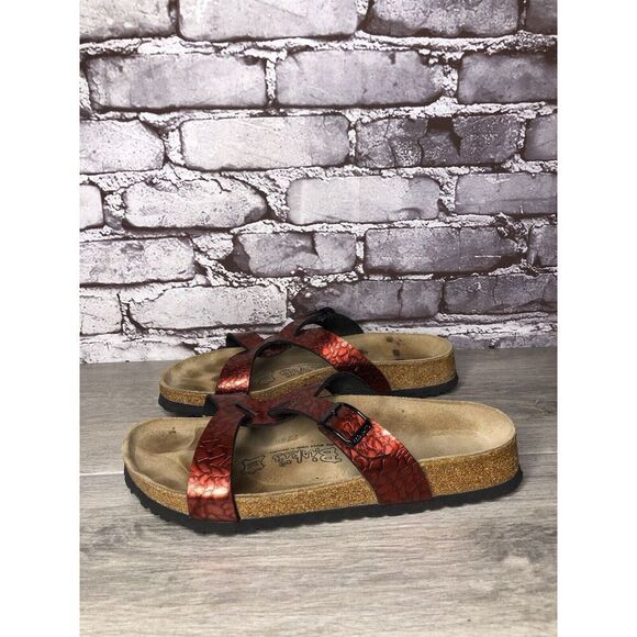 Birkenstock Birki’s Red Patent Leather Croc Cork Strap Sandals Women Sz 39EU/8US - Picture 11 of 16